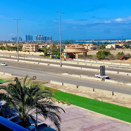 אל עלמיין Porto Marina Extension New Alamein Towers View Sea View מראה חיצוני תמונה